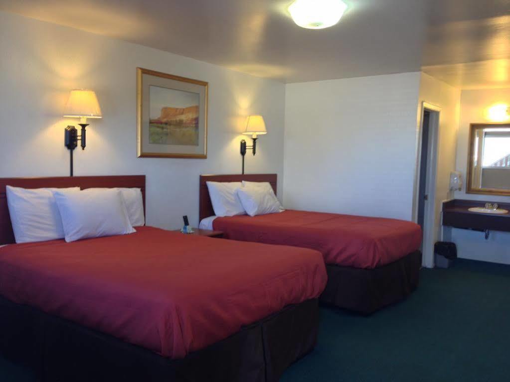 Canyonlands Motor Inn Monticello Esterno foto