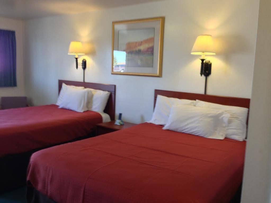 Canyonlands Motor Inn Monticello Esterno foto