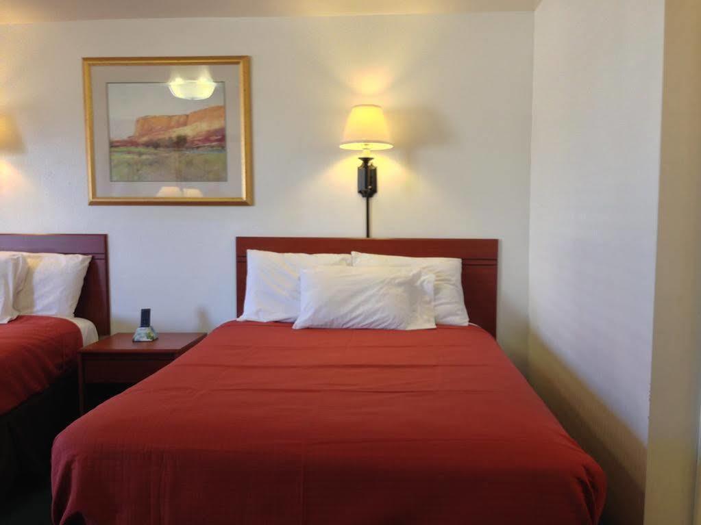 Canyonlands Motor Inn Monticello Esterno foto