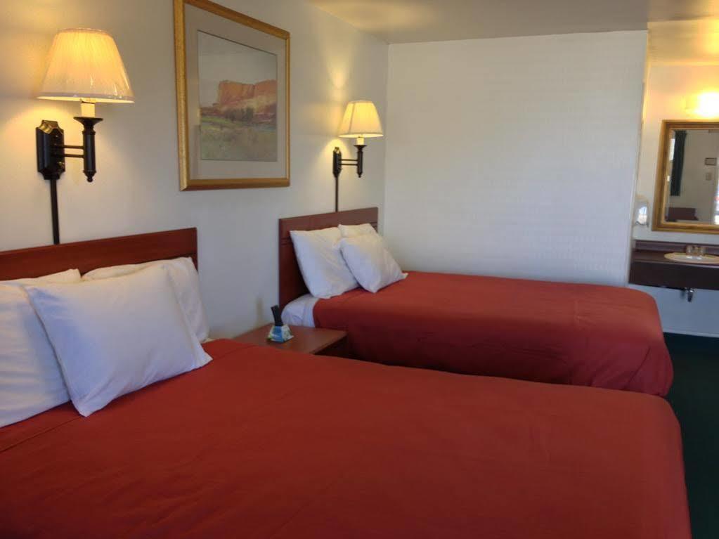 Canyonlands Motor Inn Monticello Esterno foto