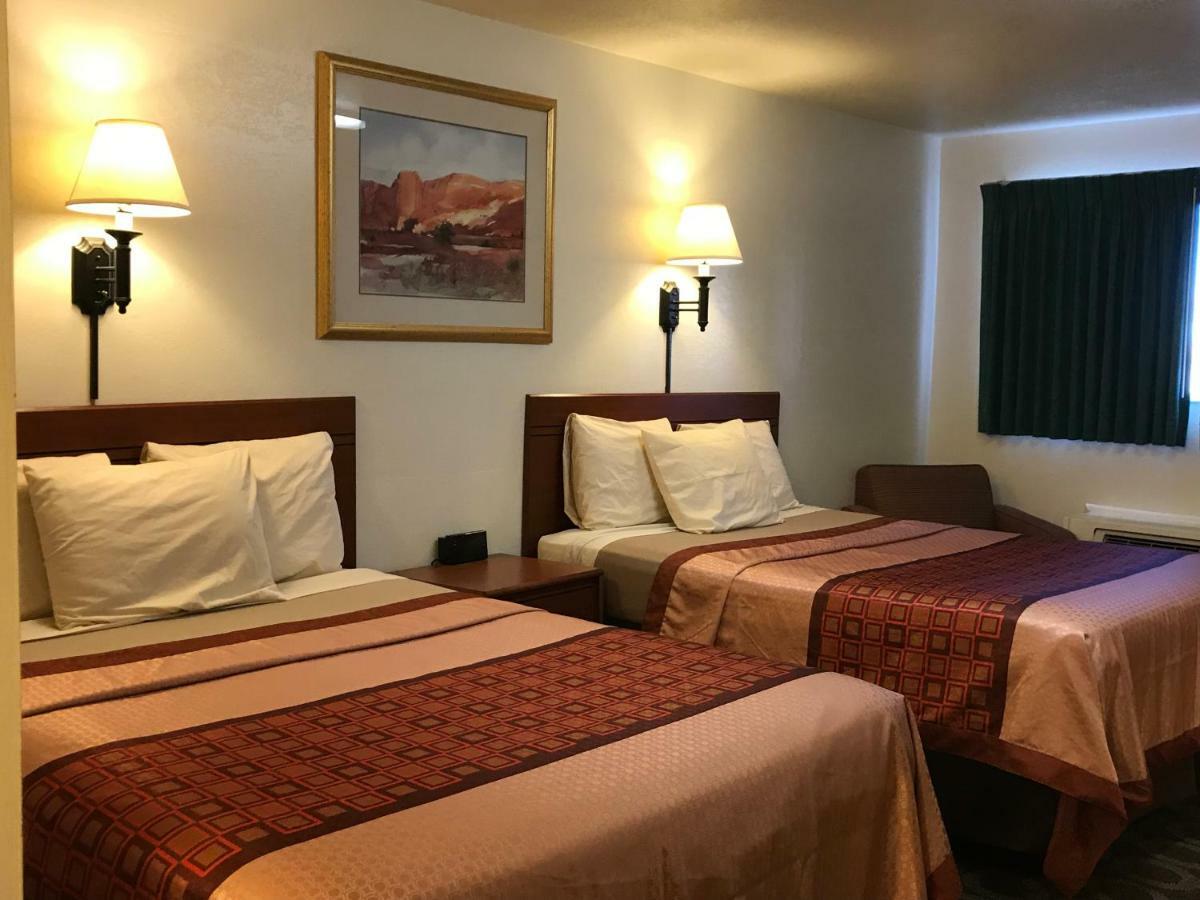 Canyonlands Motor Inn Monticello Esterno foto